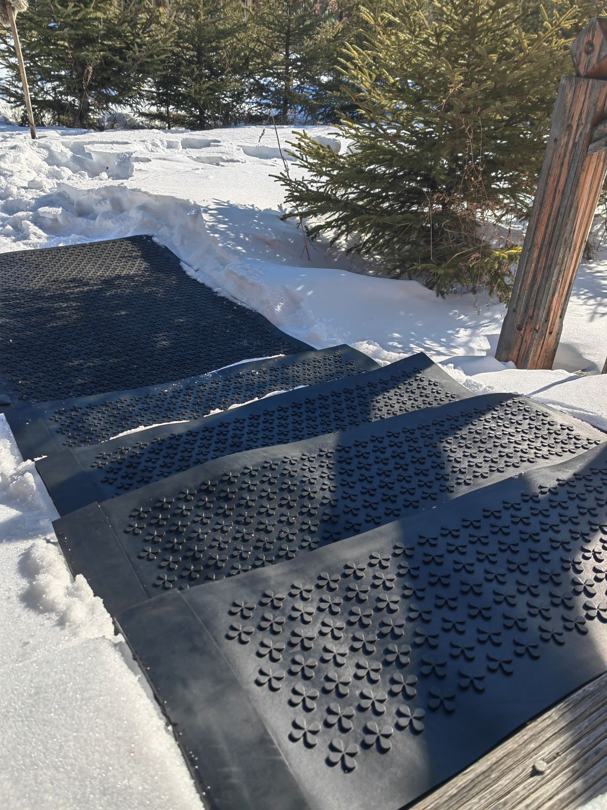 Heated Walkway Mat 40" x 59"